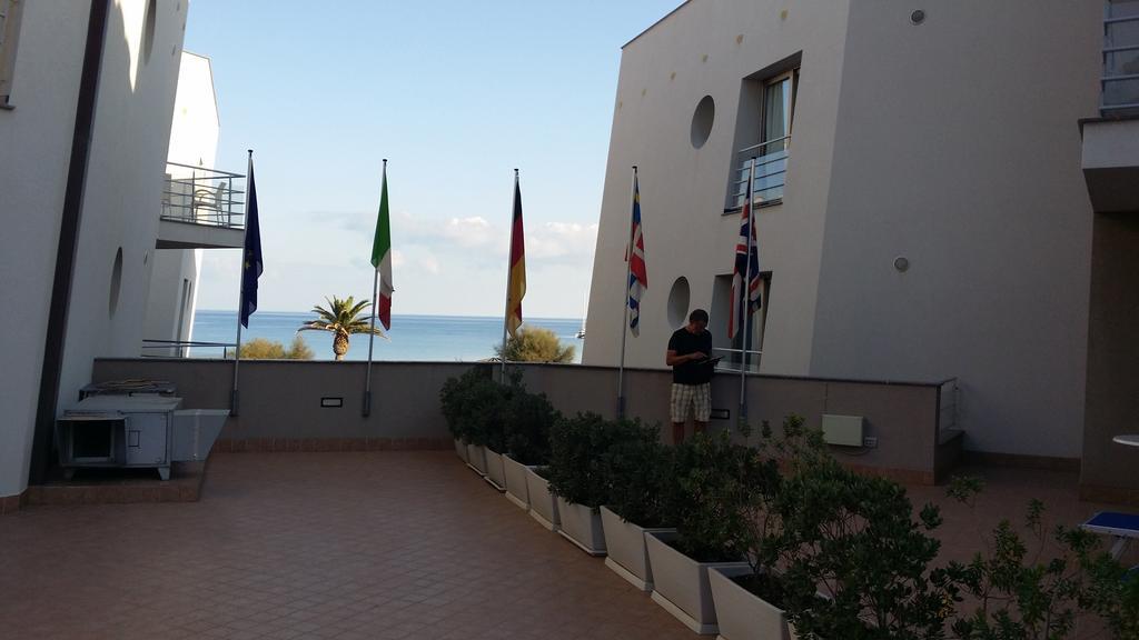 Astro Suite Hotel Cefalù Exterior foto