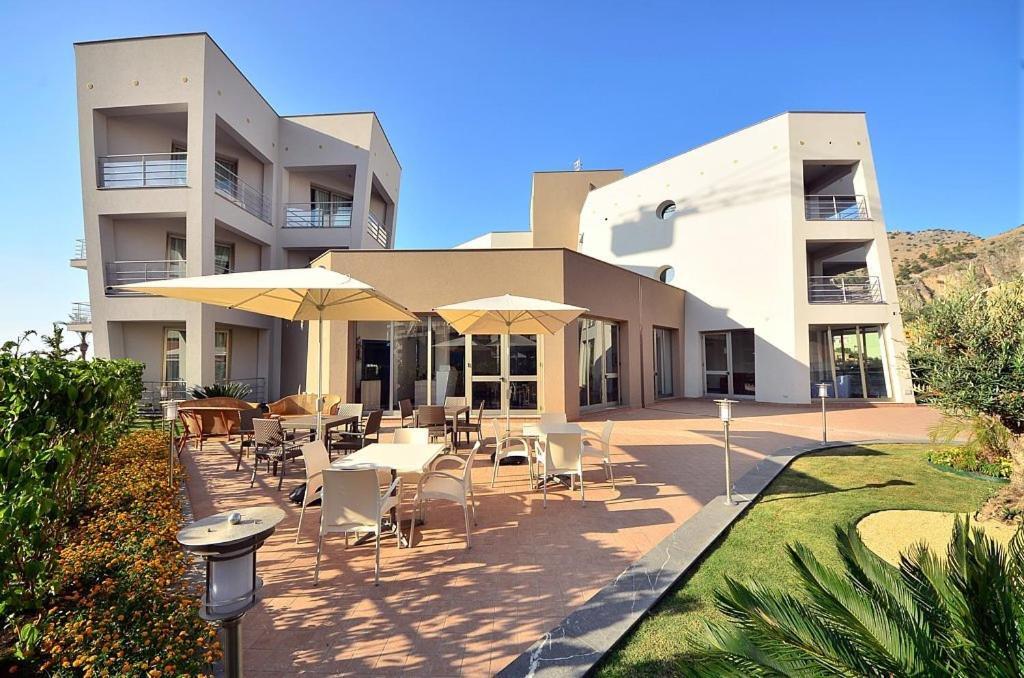 Astro Suite Hotel Cefalù Exterior foto