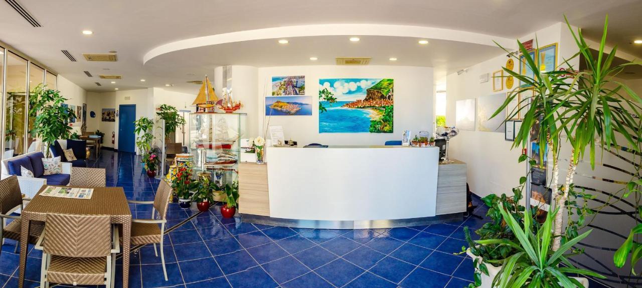 Astro Suite Hotel Cefalù Exterior foto