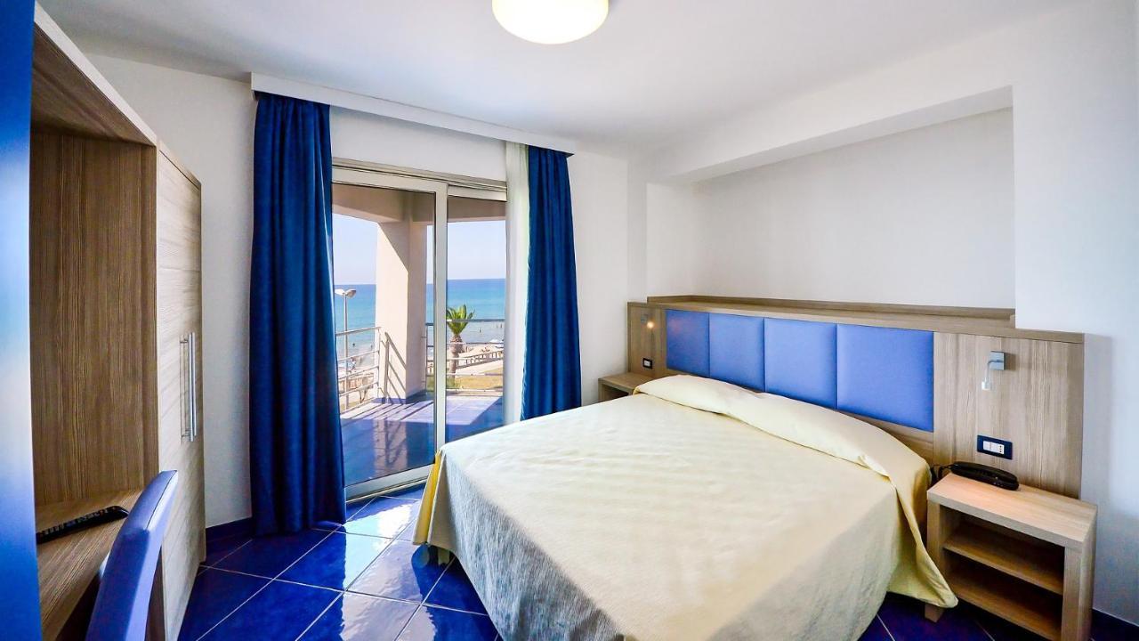 Astro Suite Hotel Cefalù Exterior foto
